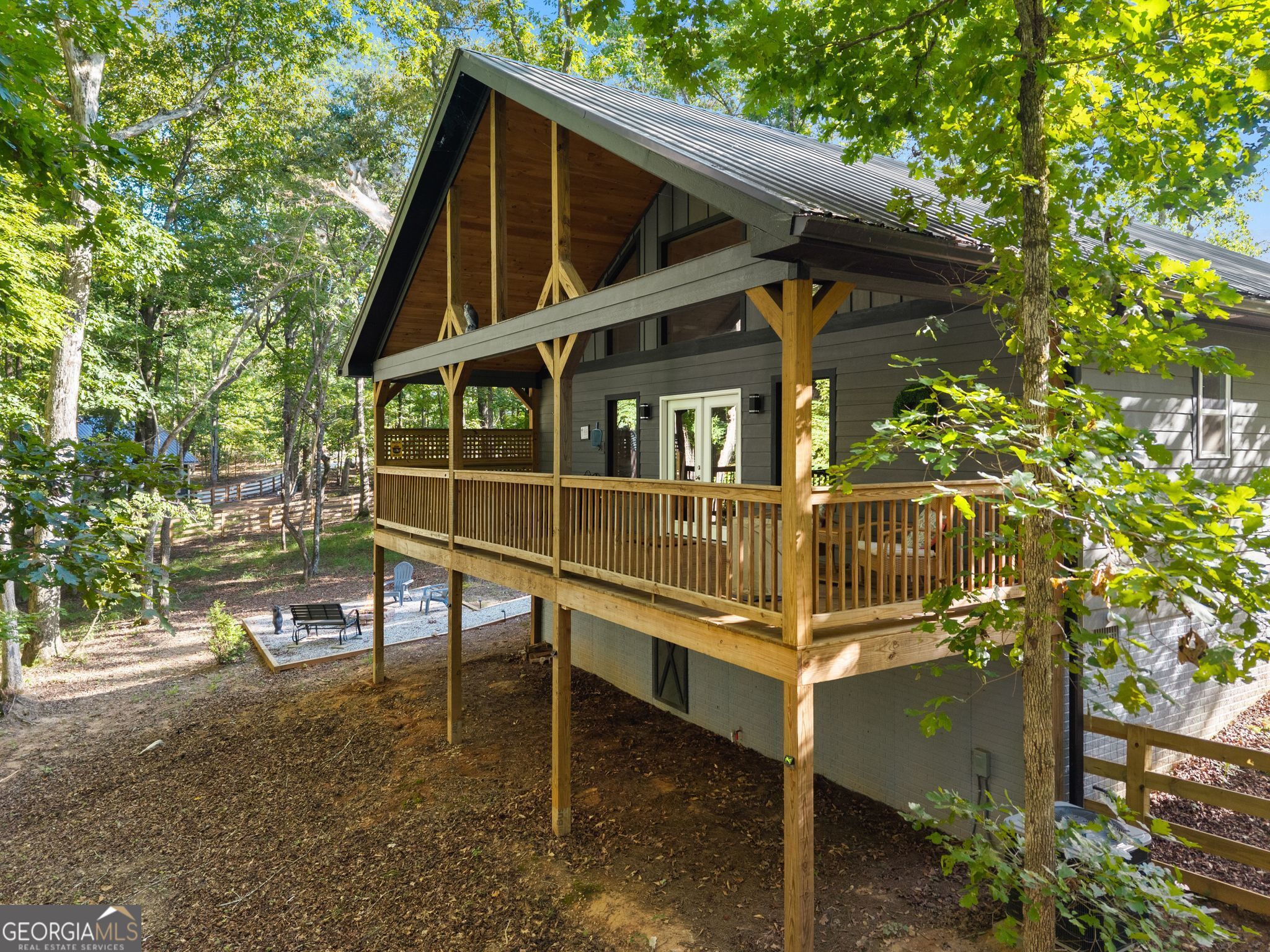162 Hickory Ridge DR