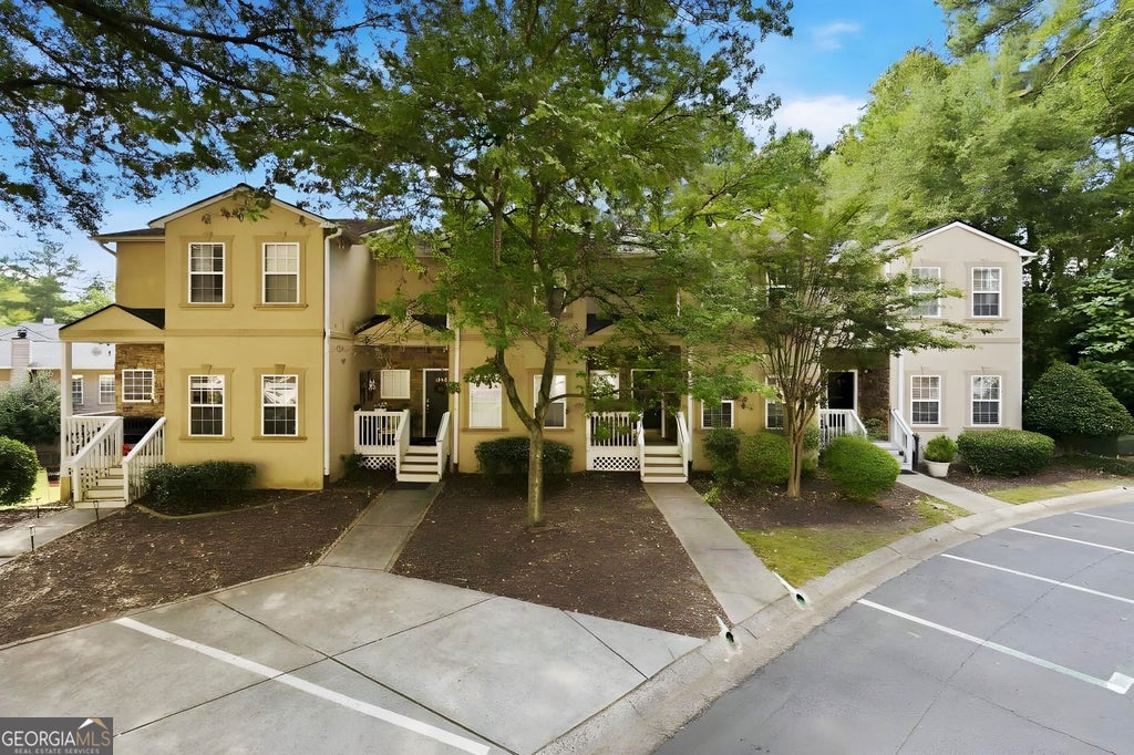 Photo of 1803 Mason Creek Circle, Atlanta, GA 30350 (MLS # 10868223)