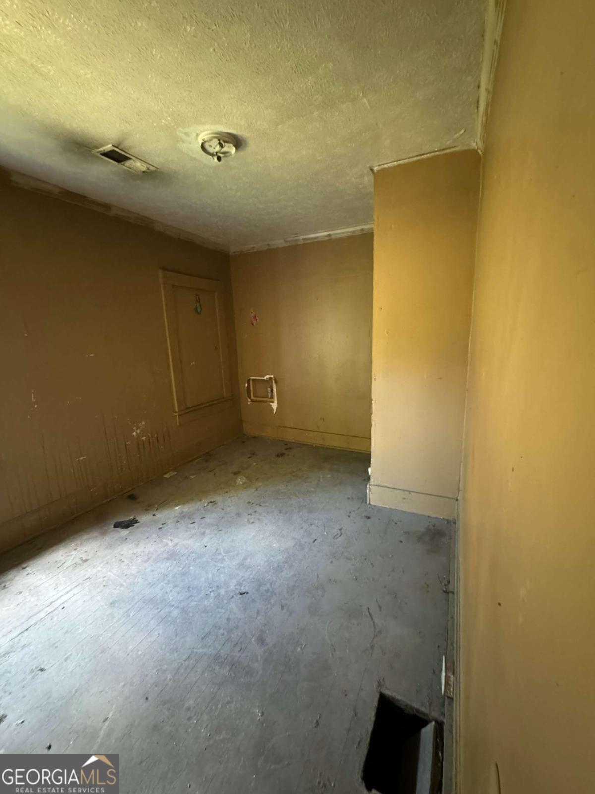 816 Fulton AVE