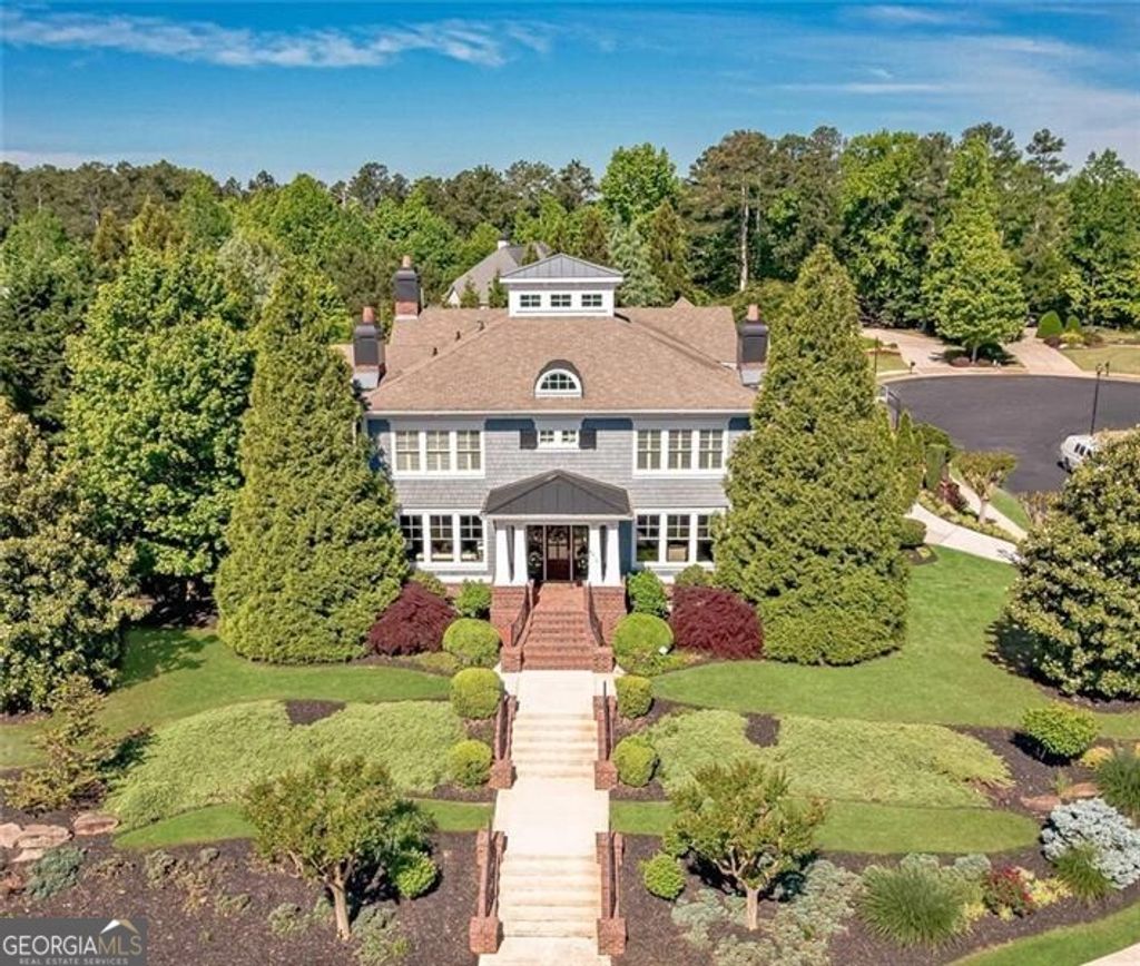 Photo of 2010 Caladium Way, Roswell, GA 30075 (MLS # 10767421)