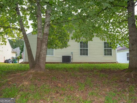 A home in Lithonia