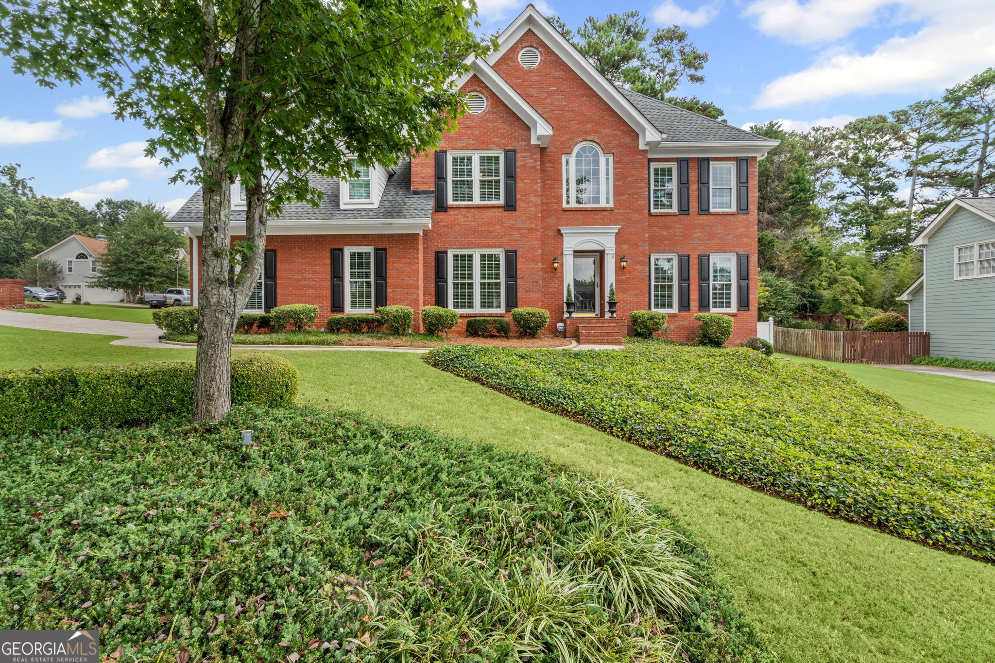 1877 De Winton PL