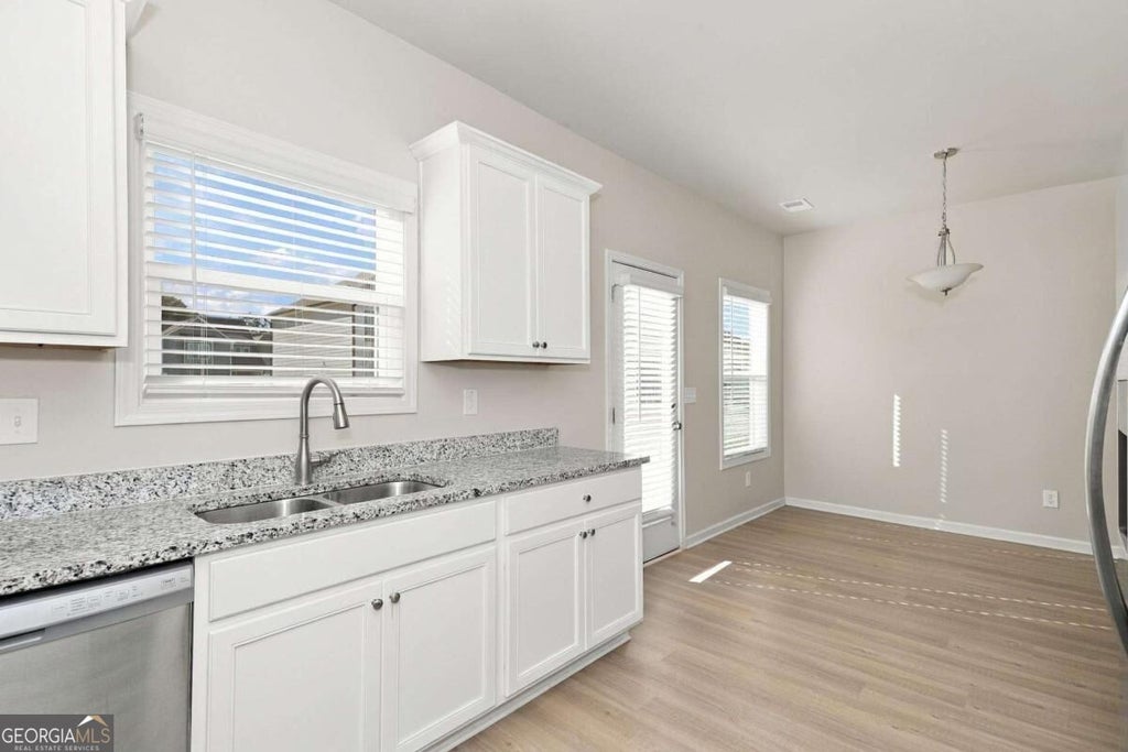 Photo of 126 Culver Street, Jackson, GA 30233 (MLS # 10877655)