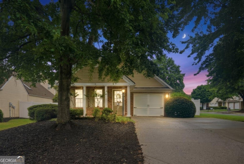 Photo of 2510 Cottage View Way, Cumming, GA 30040 (MLS # 10794049)