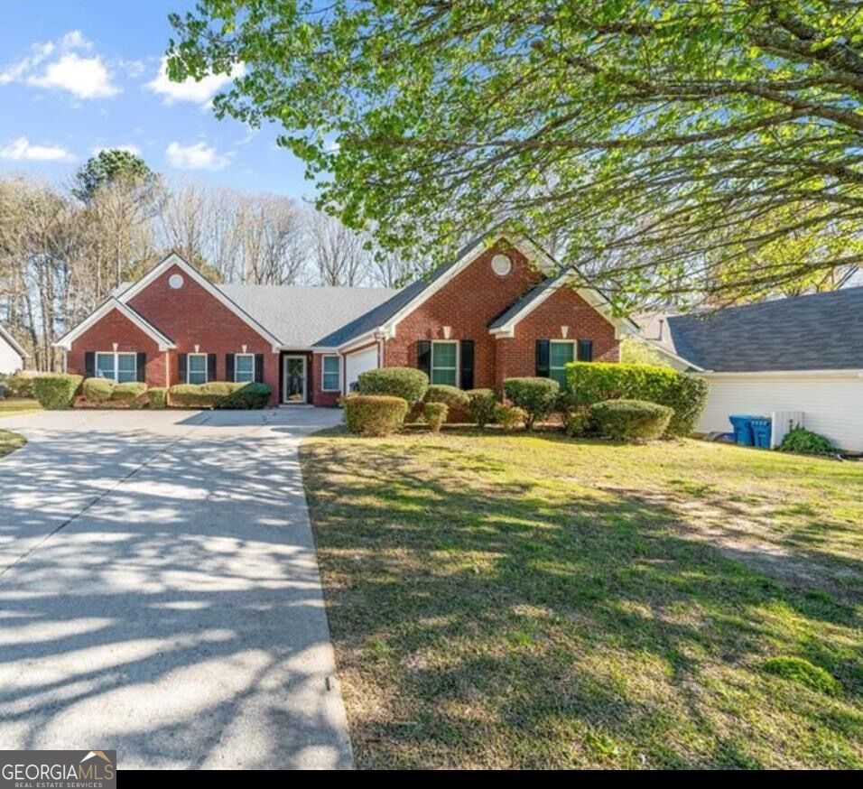 Photo of 1840 Heatherton Dr, RD, Dacula, GA 30019 (MLS # 10873357)