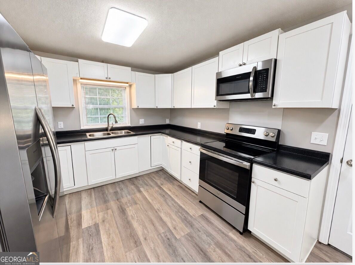 177 W Brazell ST