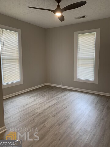 116 Stewart AVE