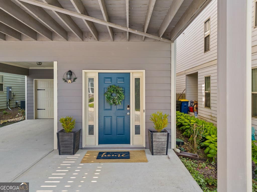 Photo of 1229 Ridenour Lane, Kennesaw, GA 30152 (MLS # 10825992)