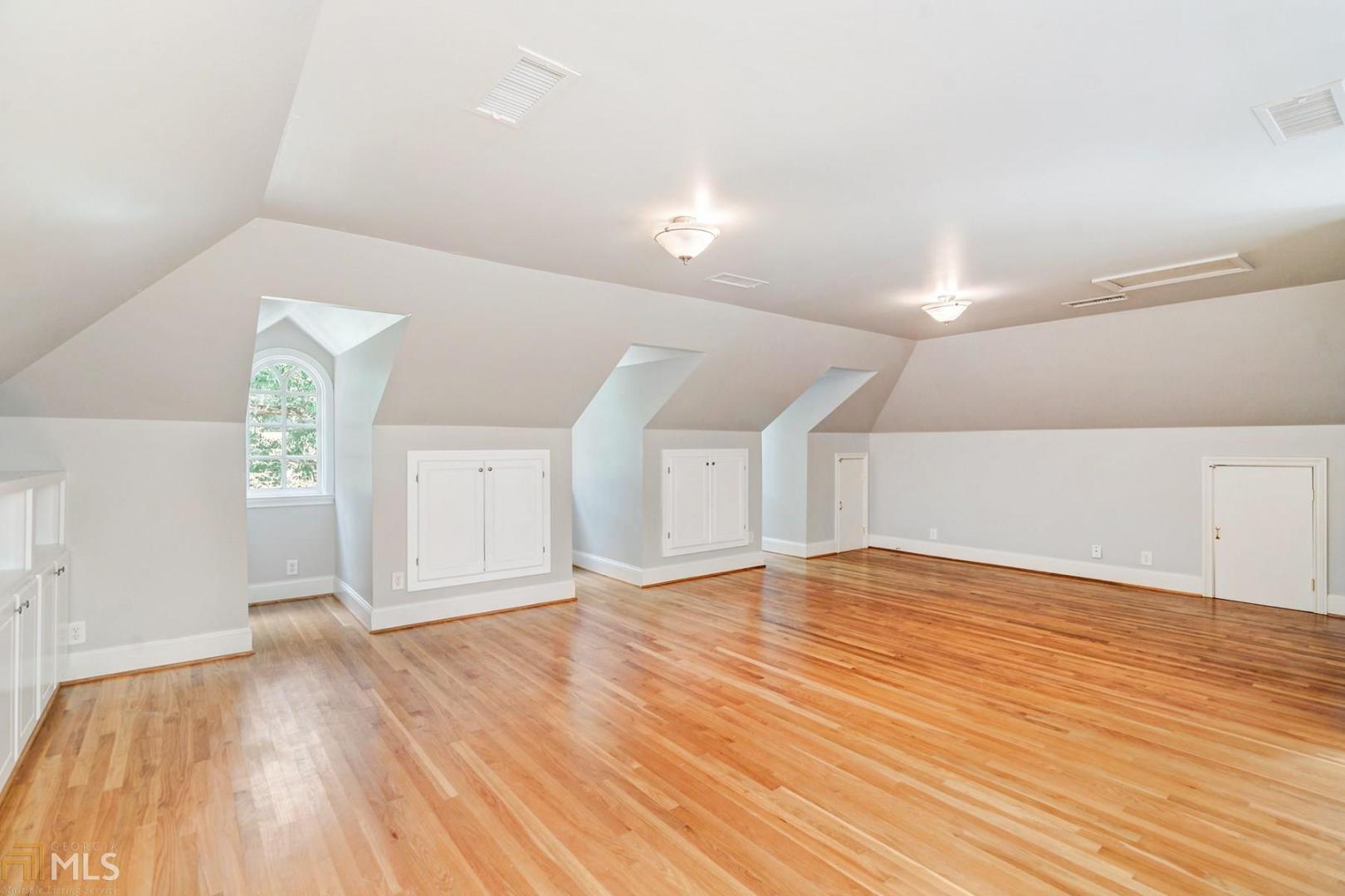 Druid Hills - Residential