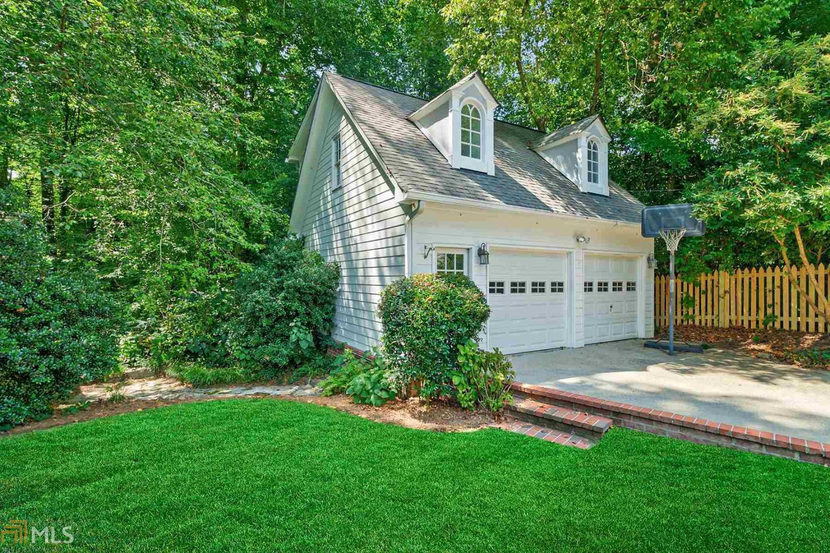 Druid Hills - Residential