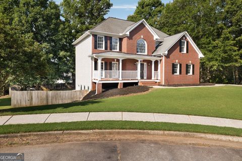 Photo of 5422 Pepperbush Court, Sugar Hill, GA 30518 (MLS # 10560646)