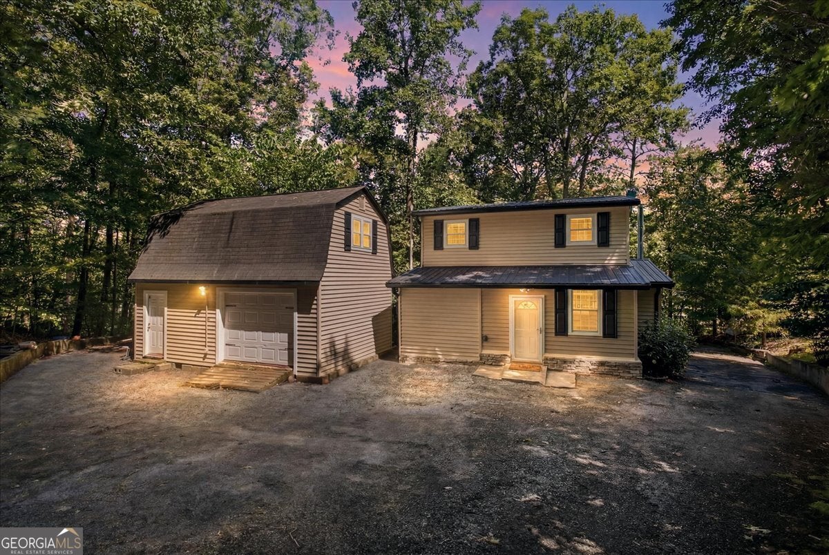 21 River RD - Photo 2