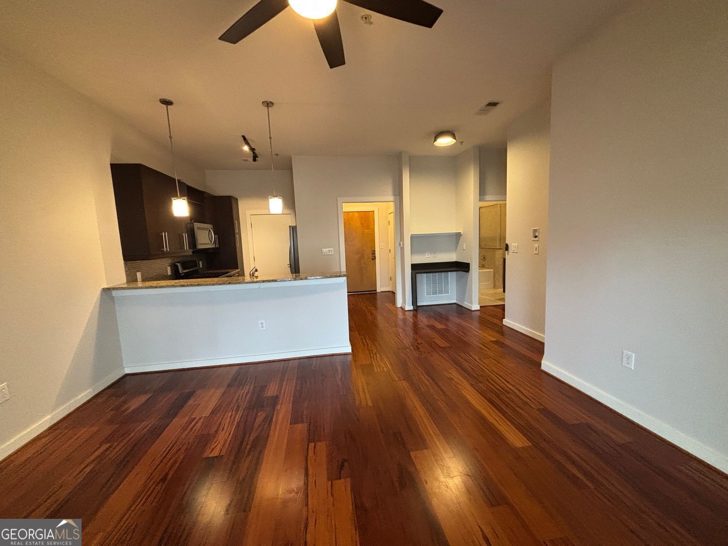 870 Inman Village PKWY NE 405