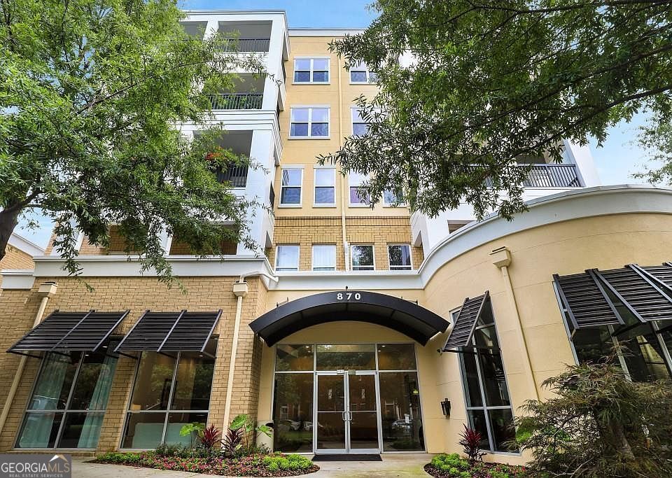 Modern 1BR/1BA Condo for Lease in Sought-After Inman Park - Prime Location! Welcome to urban living at its finest! This stylish 1-bedroom, 1-bath condo at 870 Inman Village Parkway offers a perfect blend of comfort, convenience, and charm in one of Atlanta's most vibrant neighborhoods. Step into a bright, open-concept living space with hardwood floors, high ceilings, and large windows that flood the home with natural light. The kitchen features granite countertops, stainless steel appliances, and a breakfast bar perfect for casual dining or entertaining. The spacious bedroom includes a walk-in closet and direct access to a sleek, modern bathroom. Enjoy your morning coffee or evening wine on the private balcony overlooking the lush courtyard and pool. Additional perks include in-unit laundry, a reserved parking space, and access to the community's fitness center, pool, and clubroom. Located in the heart of Inman Park, you're just steps away from the BeltLine, Krog Street Market, and an array of dining, shopping, and entertainment options. Tenants must meet minimum requirements and have verifiable income. Available Now $2200/month | 1 Bed | 1 Bath | 740 sq ft 870 Inman Village Parkway NE #405, Atlanta, GA 30307 Contact Rochelle Bradford with BHGRE/Metro Brokers to schedule a tour today!