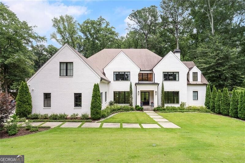 Photo of 4847 Lake Forrest Drive, Sandy Springs, GA 30342 (MLS # 10841782)
