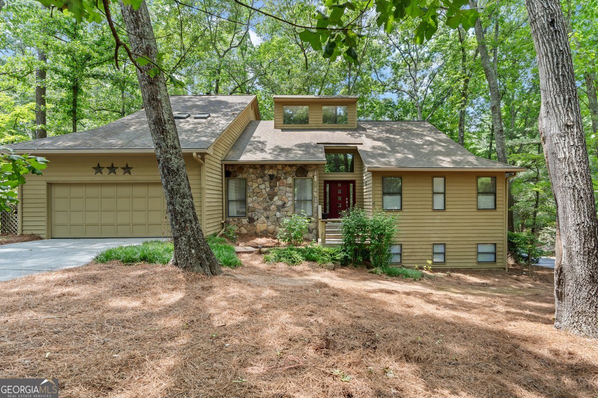 4262 Loch Highland PKWY NE