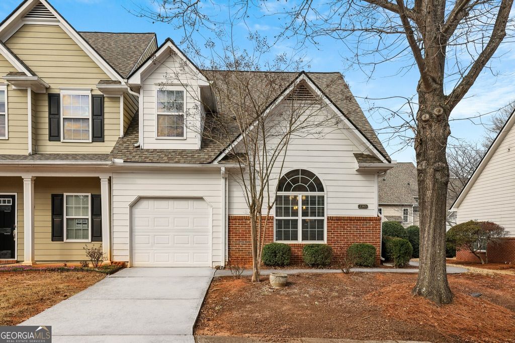 Photo of 2365 Suwanee Pointe Drive, Lawrenceville, GA 30043 (MLS # 10704009)