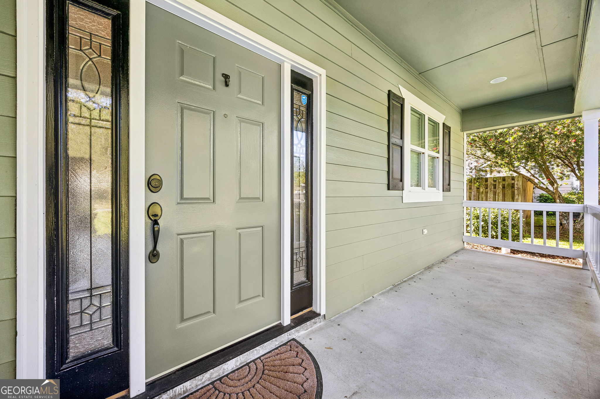 108 Lexington LN