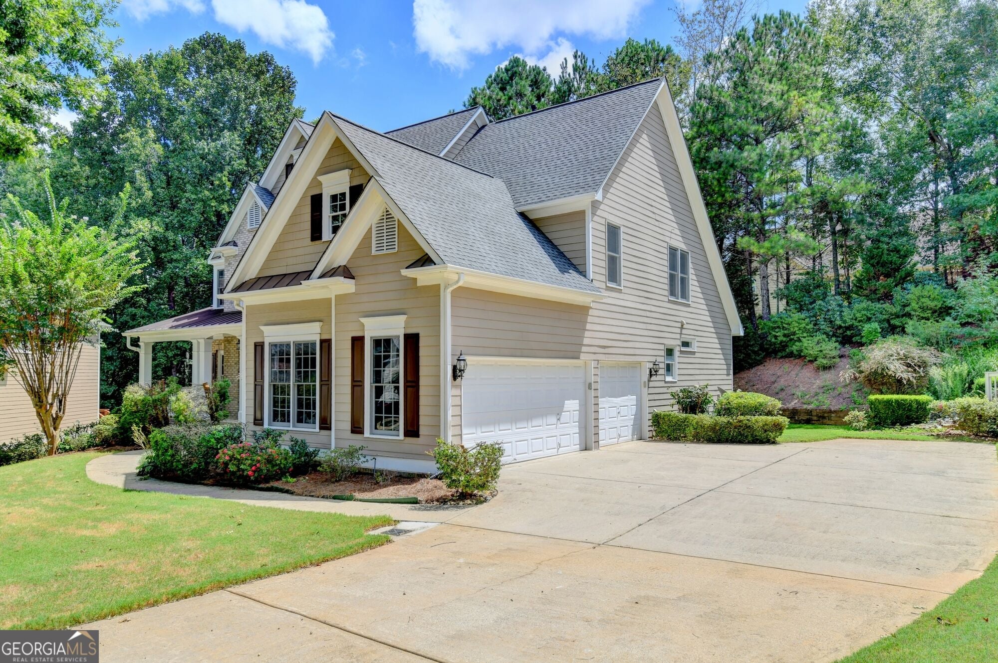 455 Hillcrest View DR