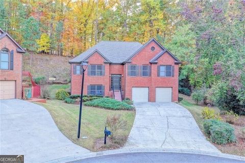 655 Golden Meadows LN Suwanee GA 30024