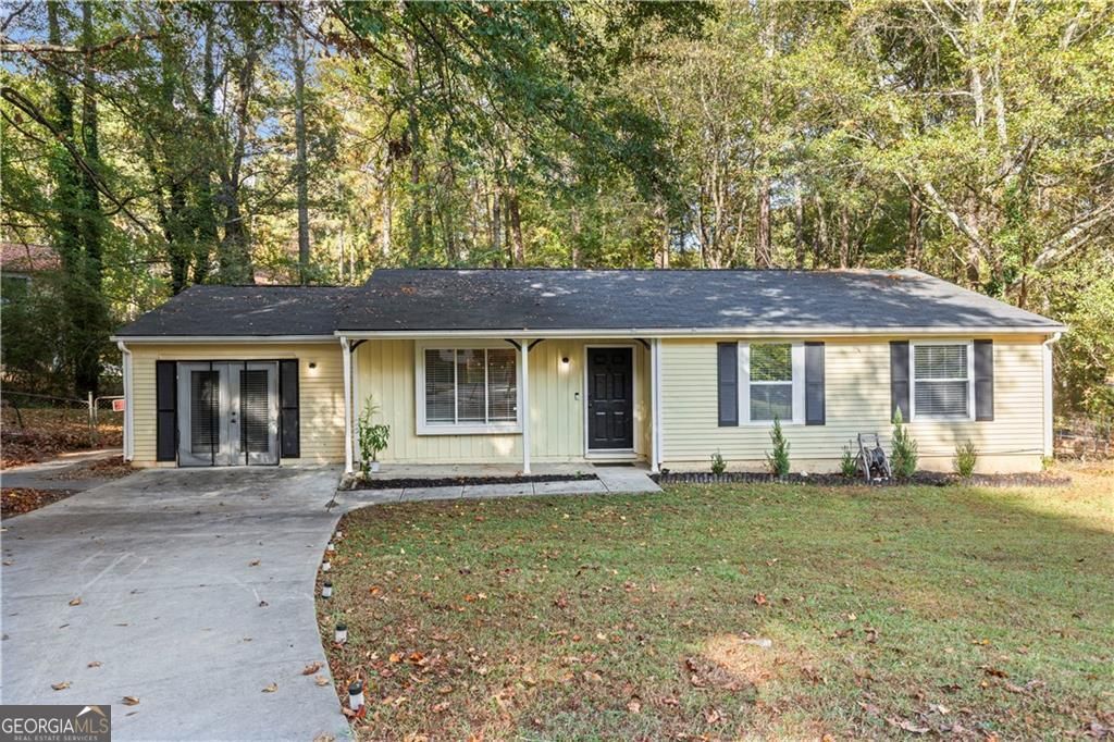 Photo of 3286 Tasman Court, Lithonia, GA 30038 (MLS # 10774907)