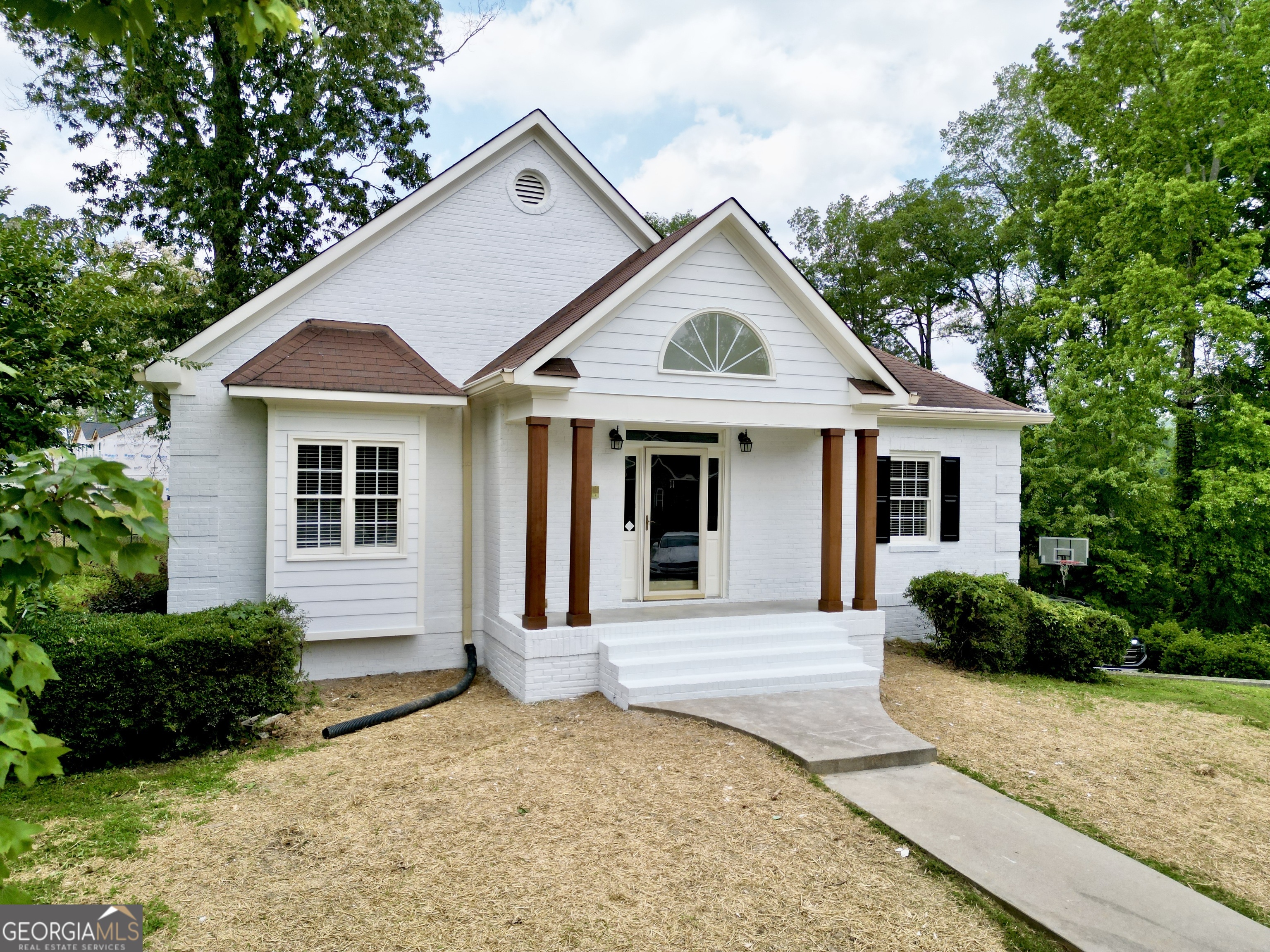 11 Stonegable DR NW