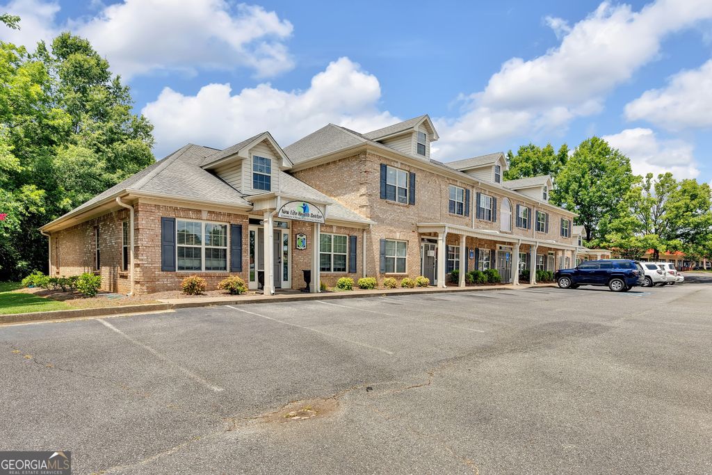 Photo of 1124 North Tennessee Street #221, Cartersville, GA 30120 (MLS # 10489378)