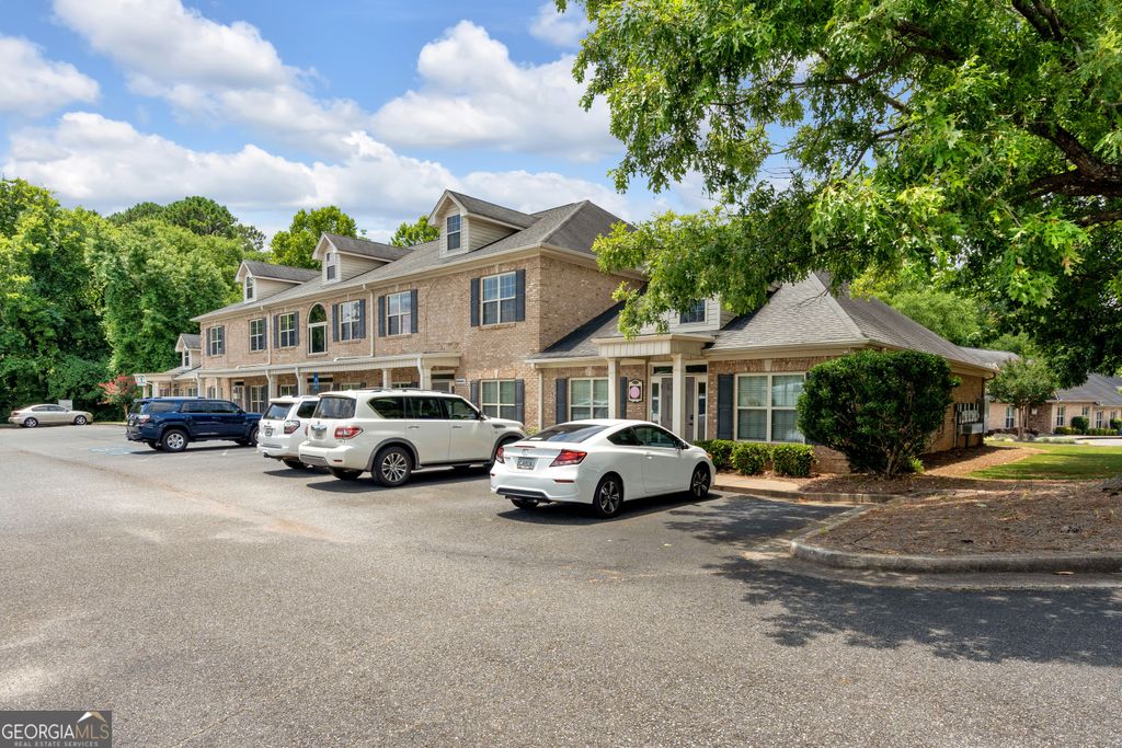 Photo of 1124 North Tennessee Street #221, Cartersville, GA 30120 (MLS # 10489378)