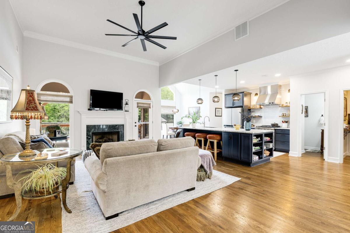 La Fayette Ridge - Residential