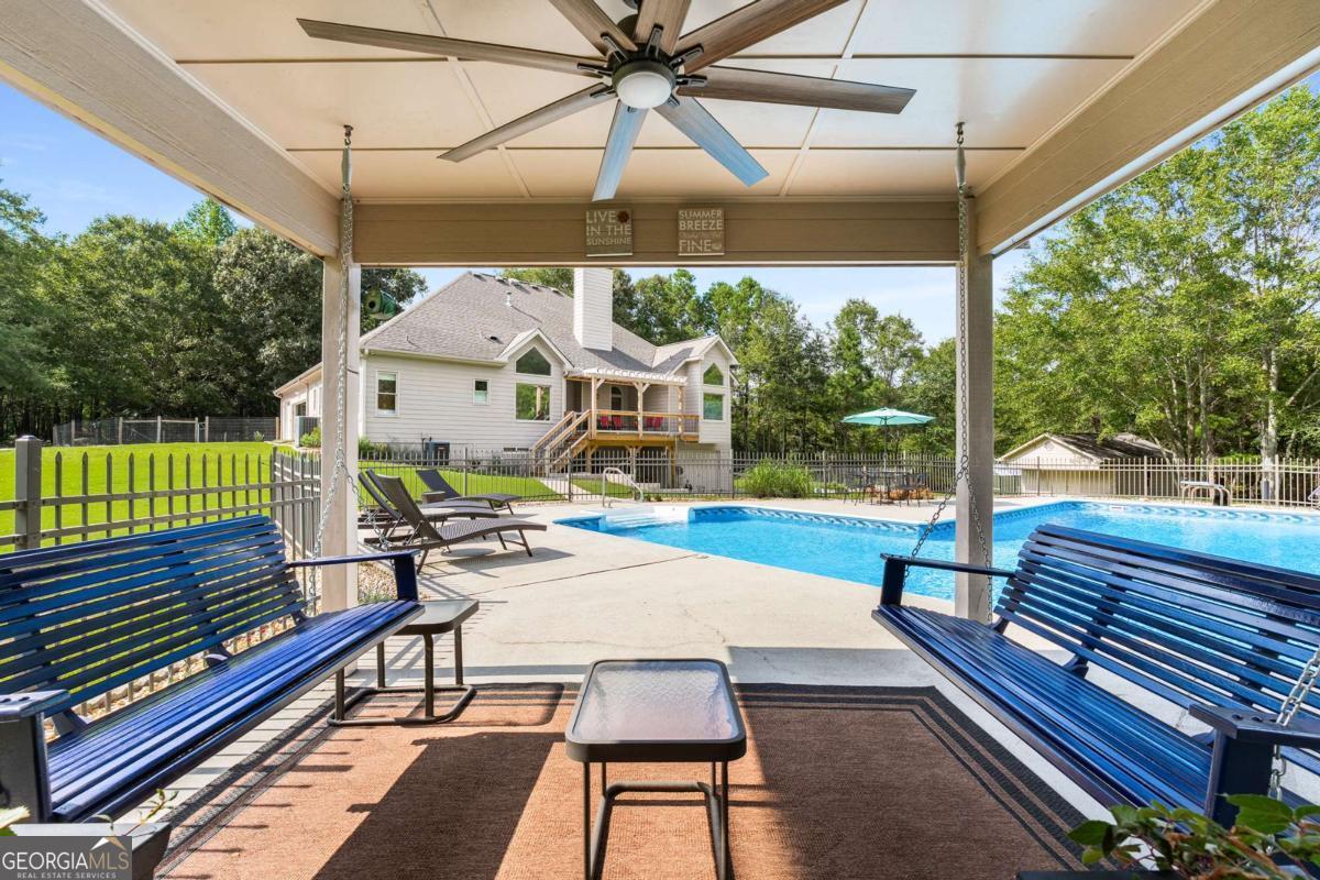 La Fayette Ridge - Residential