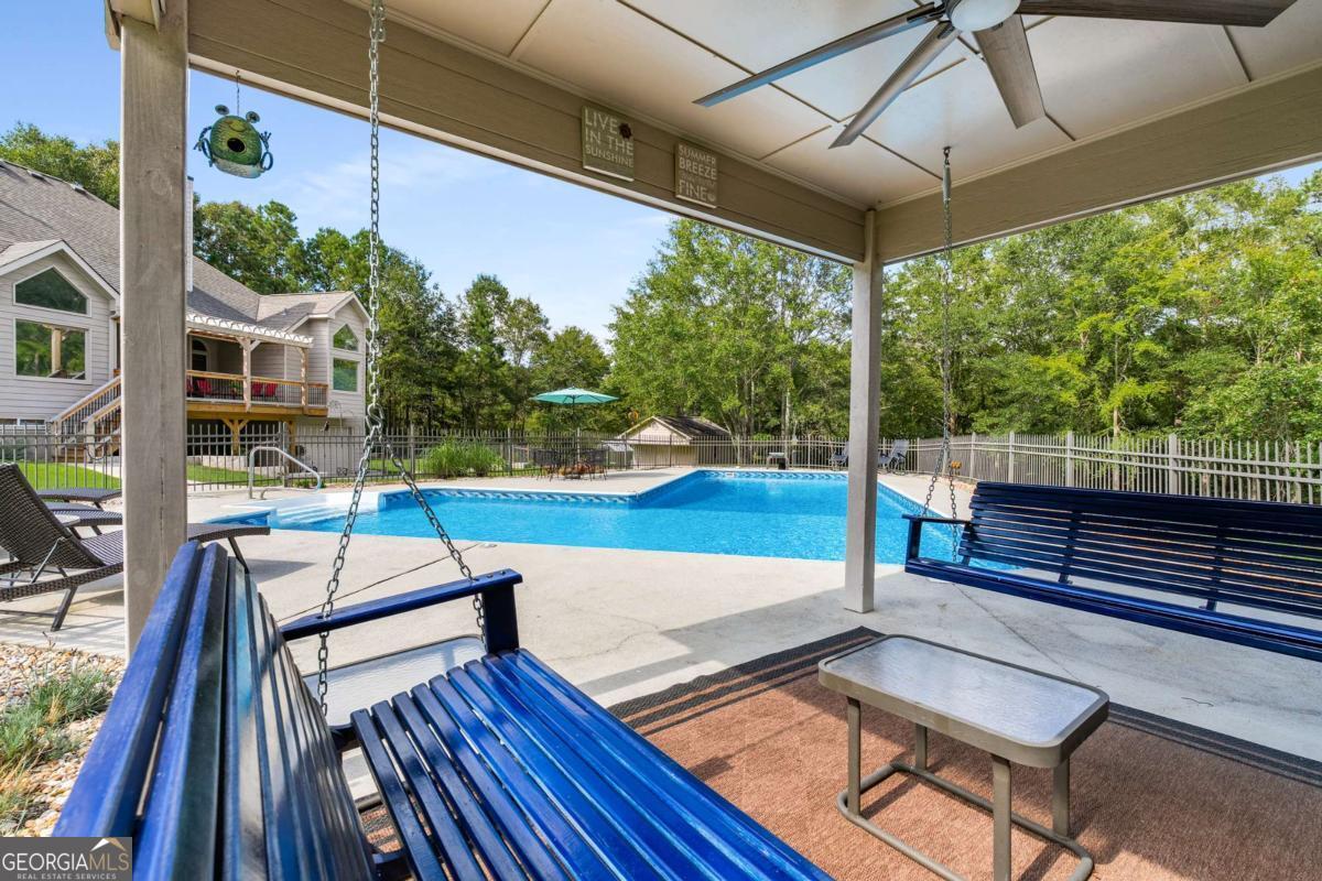 La Fayette Ridge - Residential