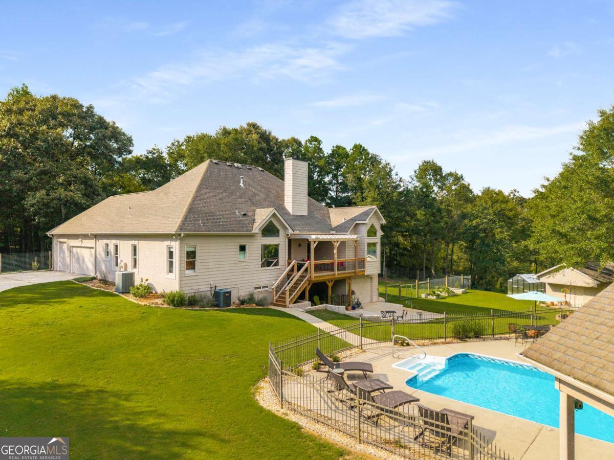 La Fayette Ridge - Residential