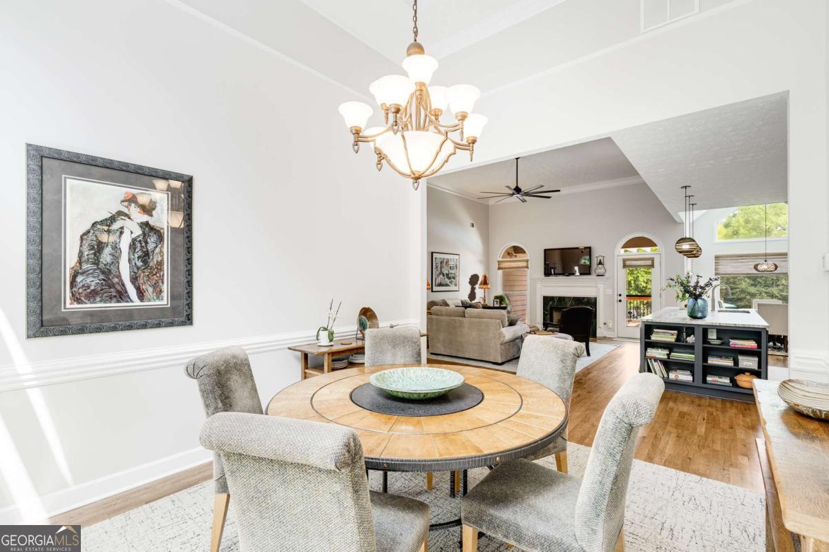 La Fayette Ridge - Residential