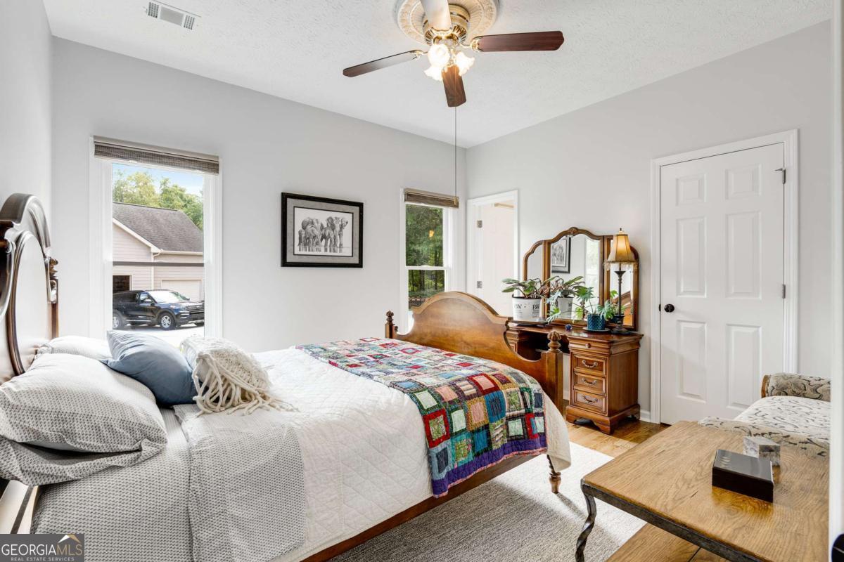 La Fayette Ridge - Residential