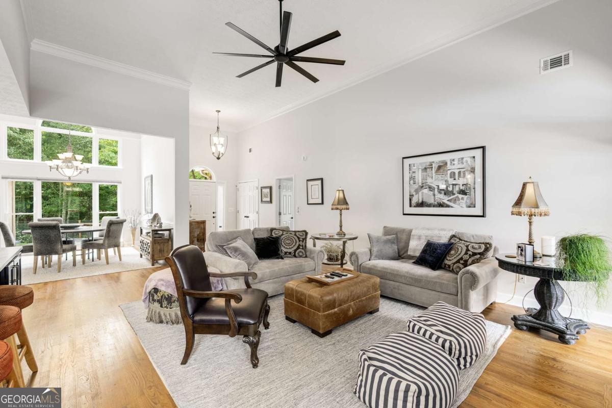 La Fayette Ridge - Residential