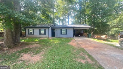 504 Snowfall TER Palmetto GA 30268