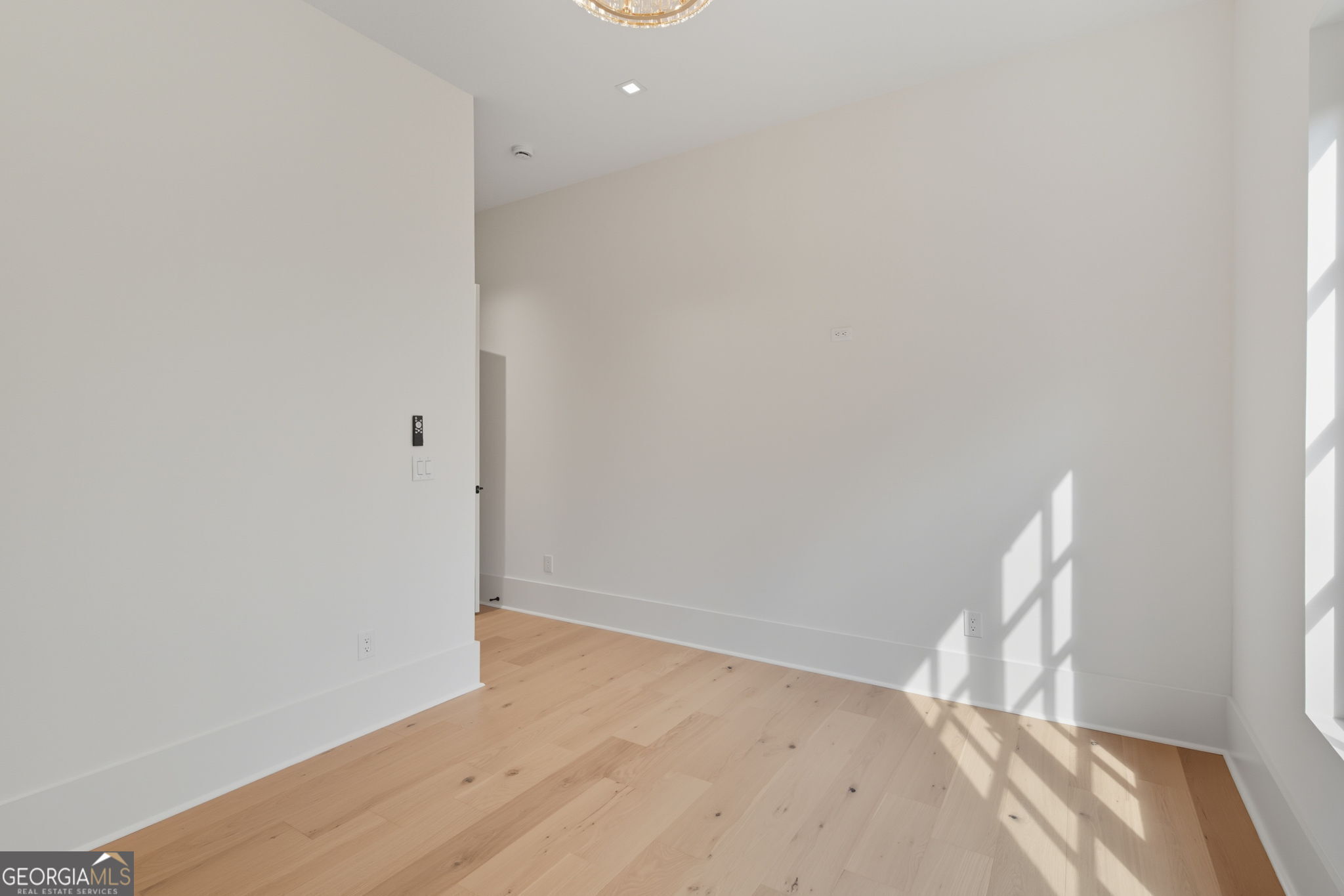 Echelon - Residential