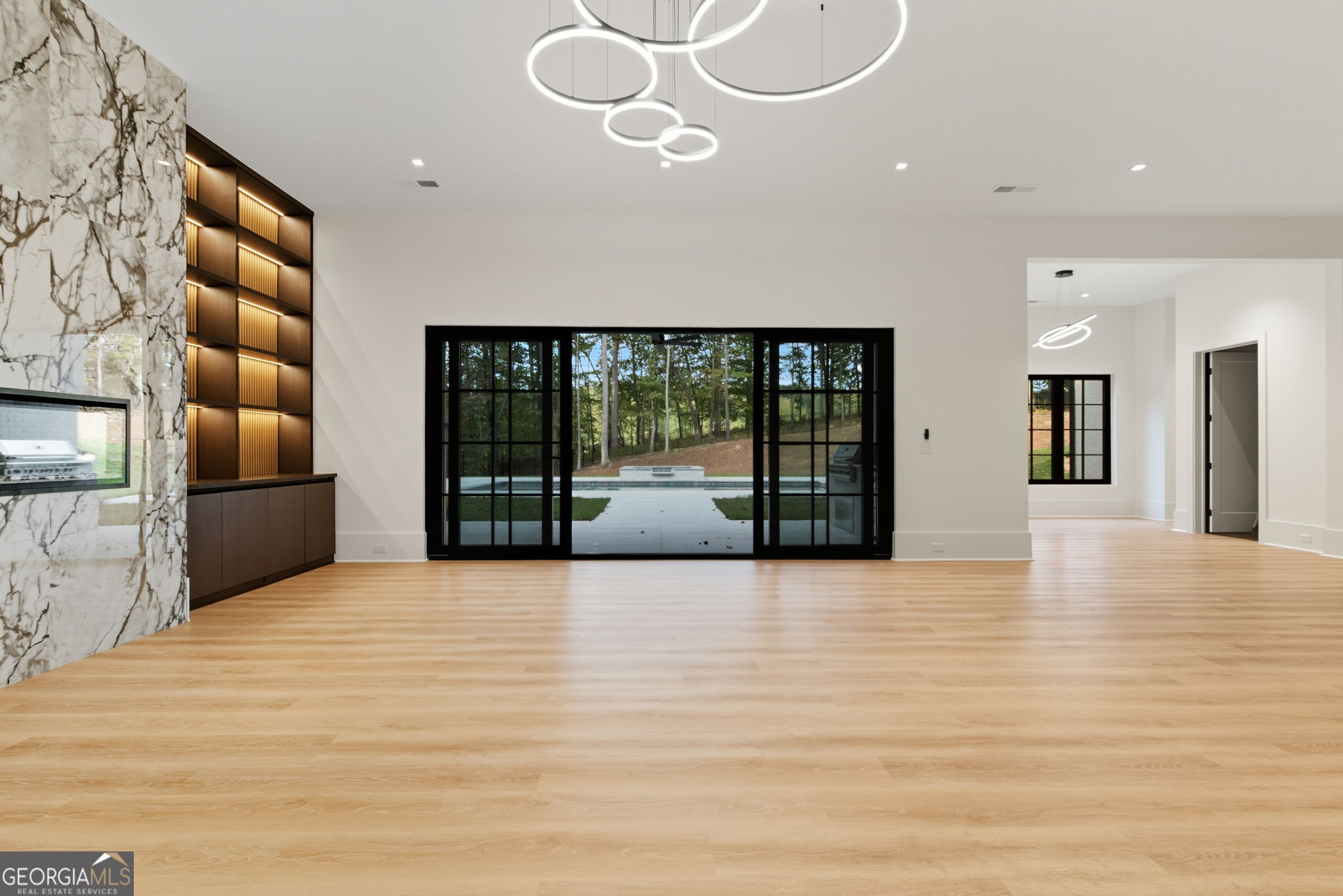 Echelon - Residential