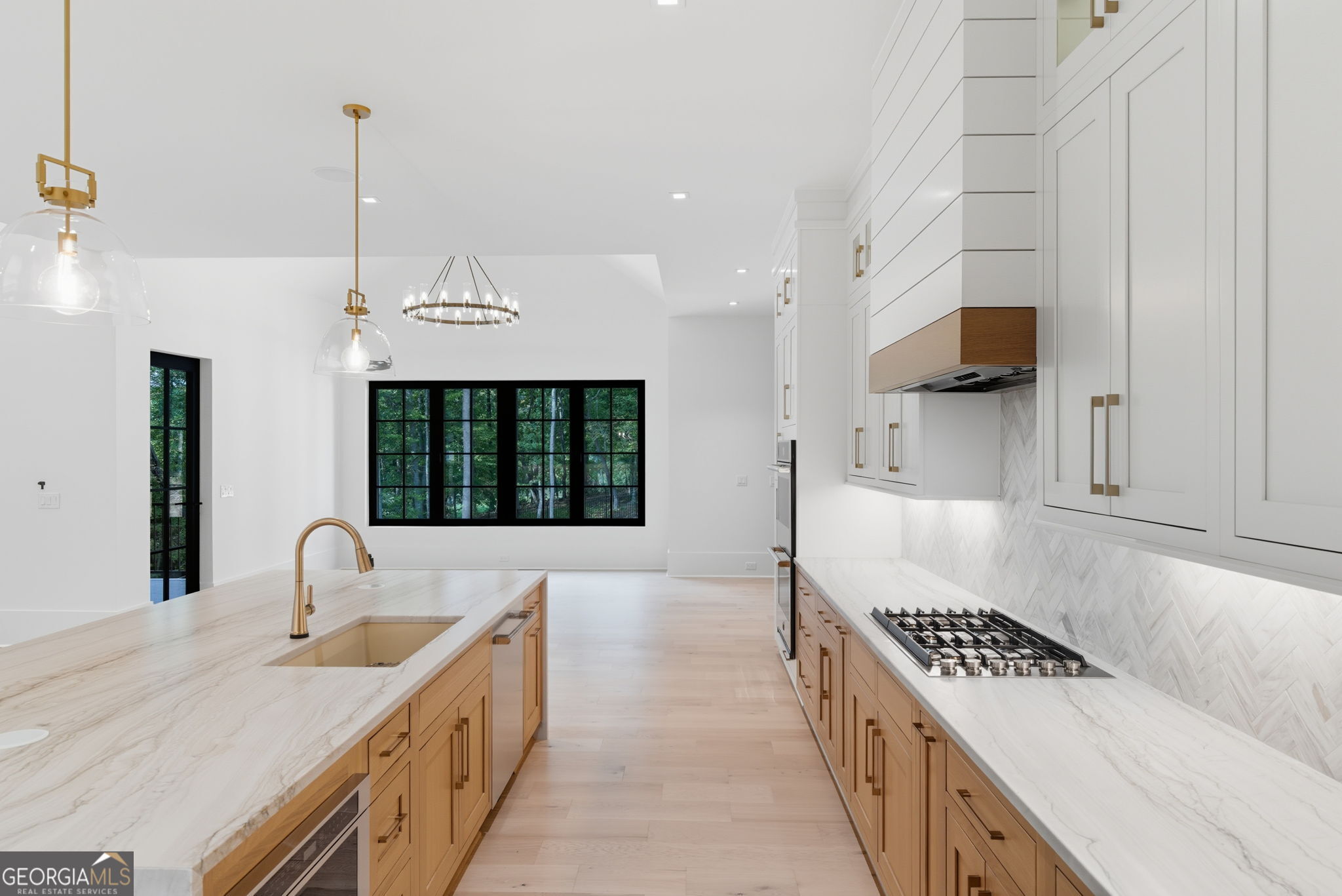 Echelon - Residential