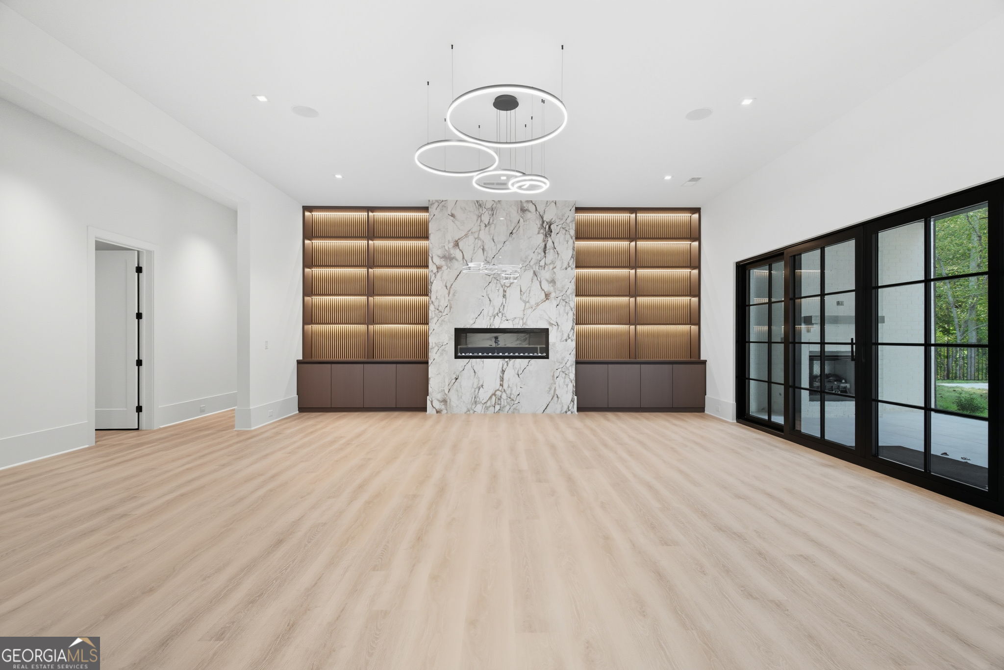 Echelon - Residential