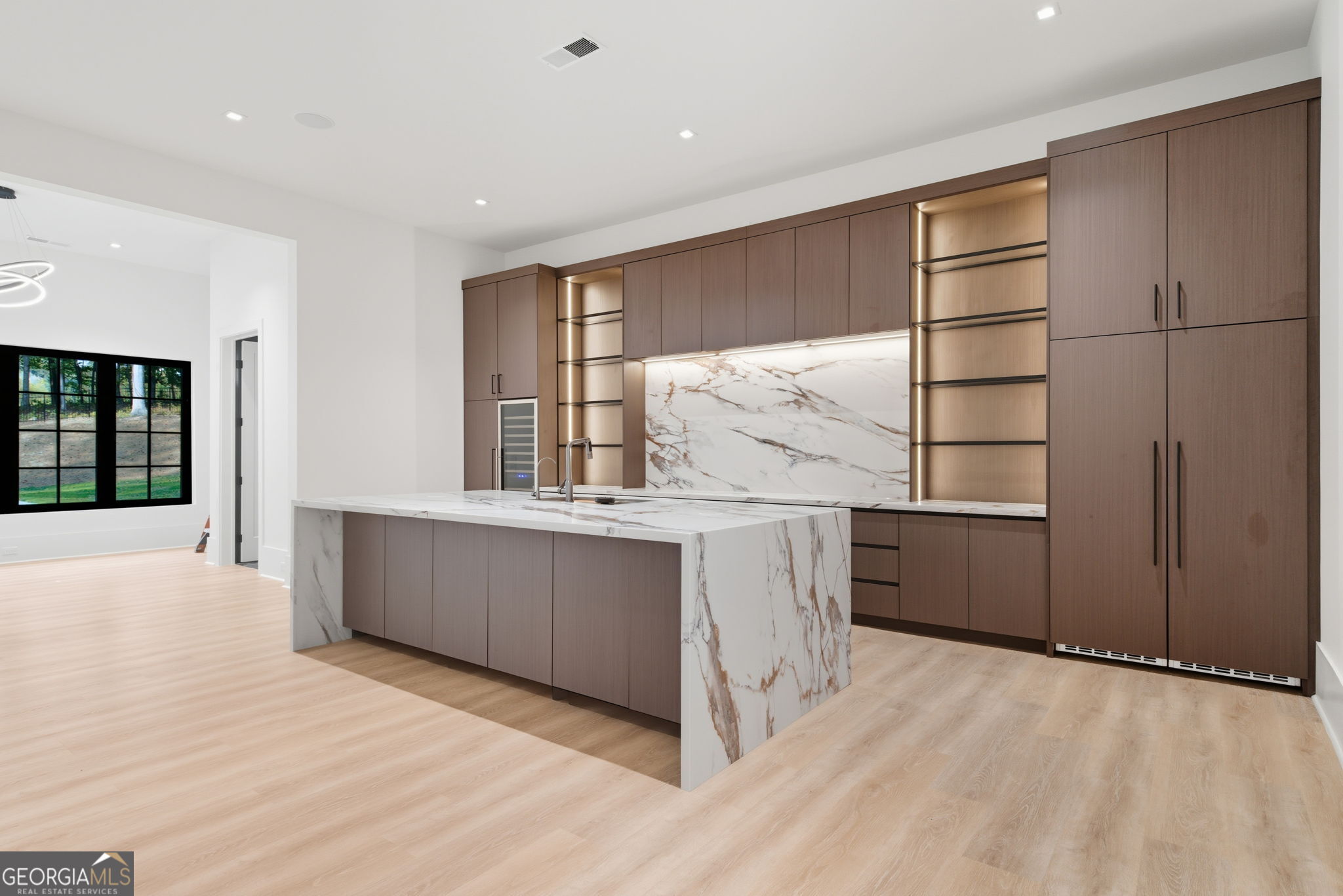 Echelon - Residential