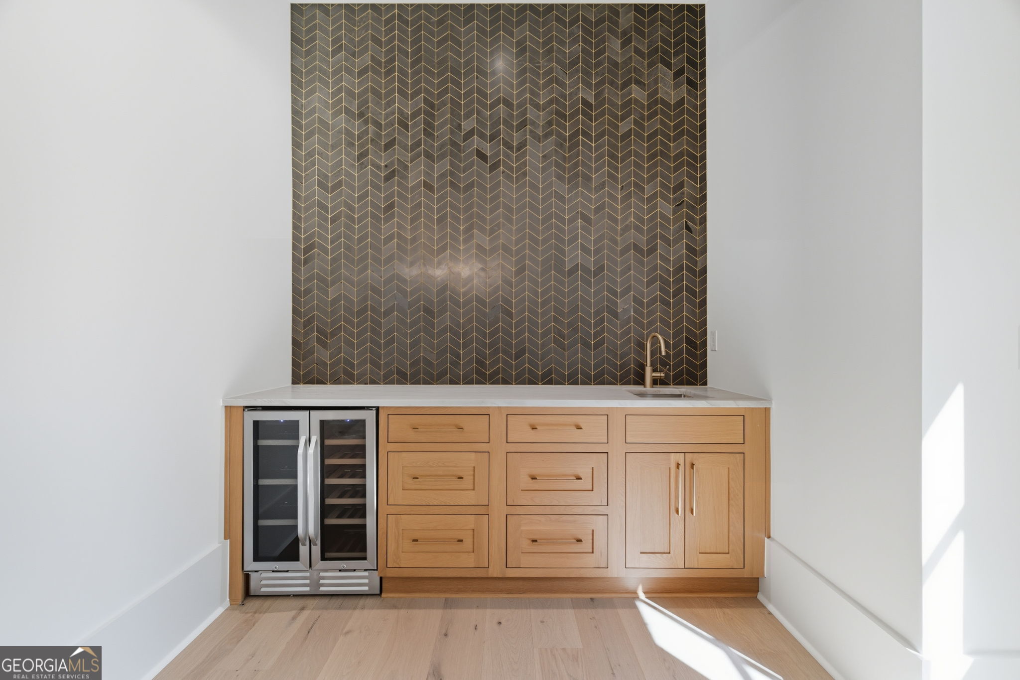 Echelon - Residential