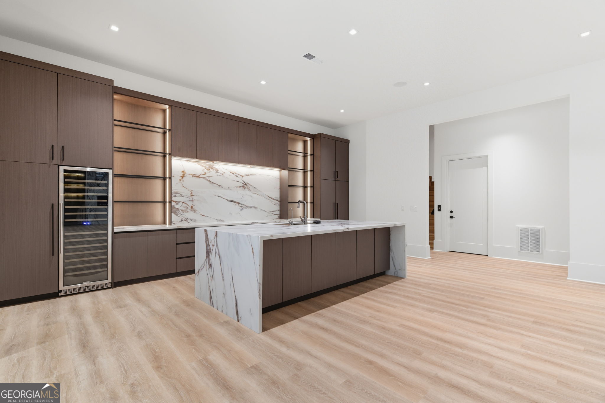 Echelon - Residential