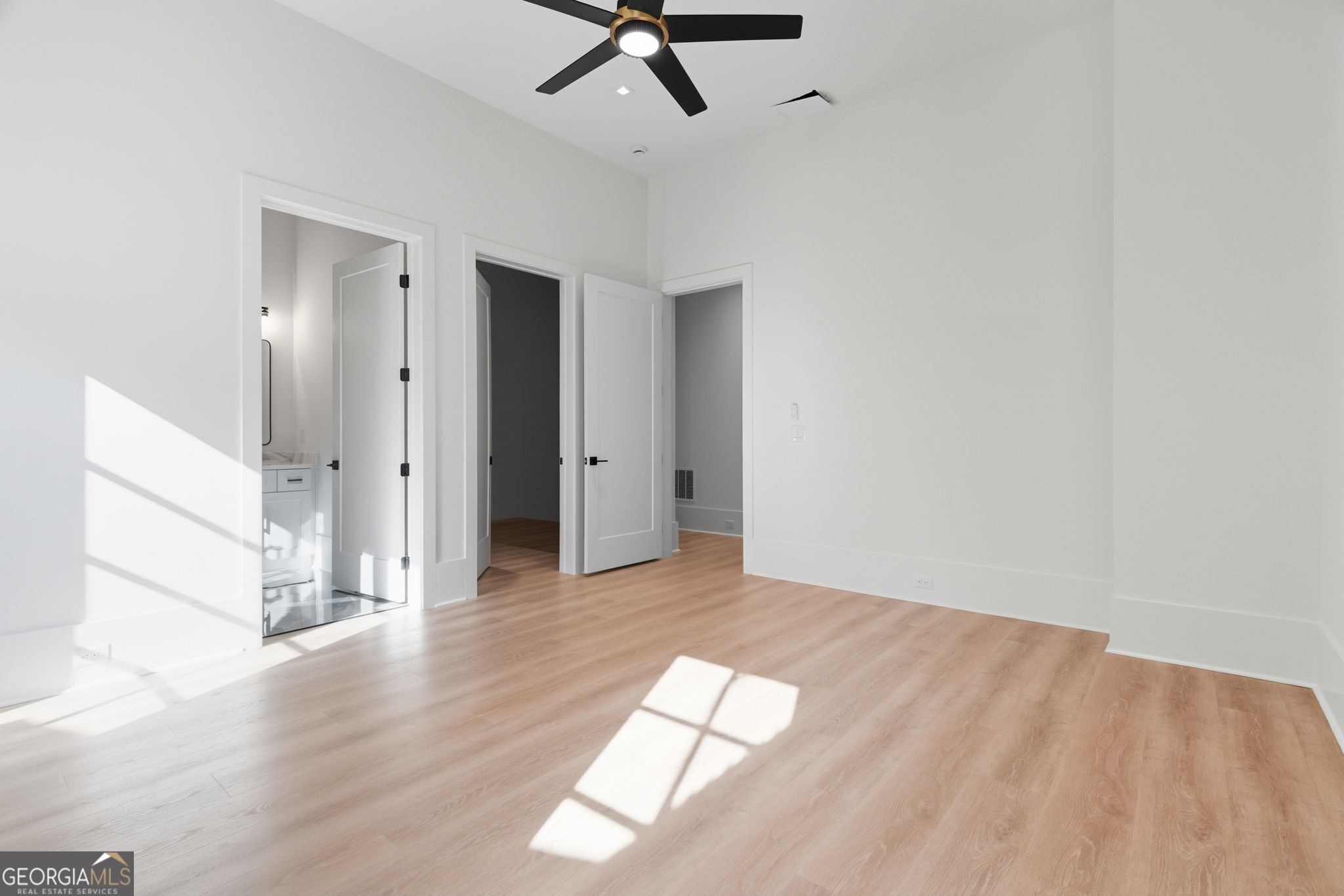 Echelon - Residential