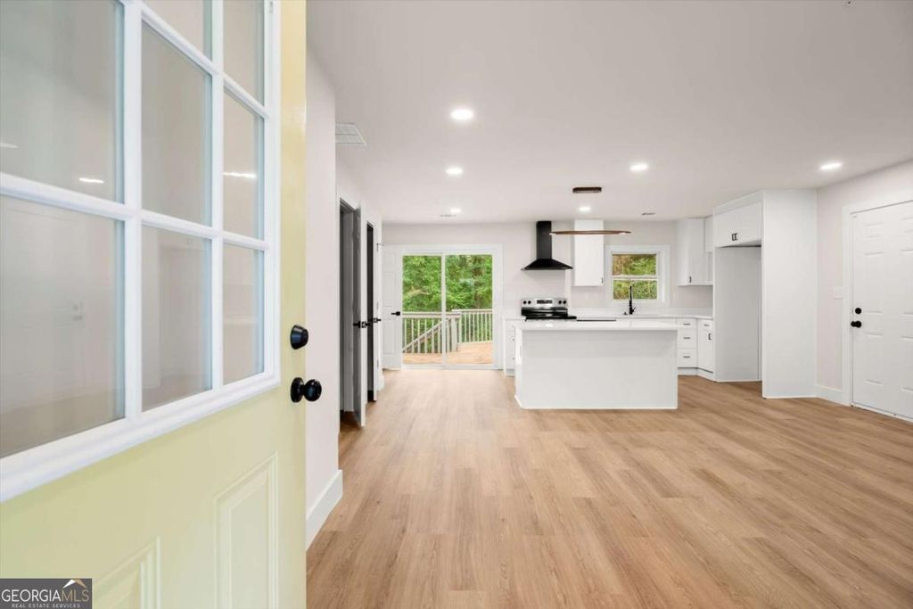 Photo of 844 San Miguel Drive, Stone Mountain, GA 30083 (MLS # 10677818)