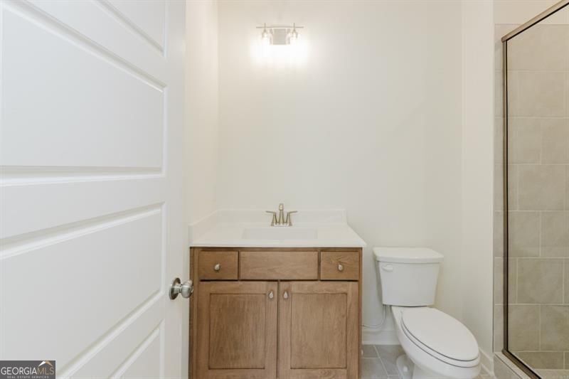 Gainesville, Georgia 30506, United States, 5 Bedrooms Bedrooms, ,5 BathroomsBathrooms,Residential,Active,222640