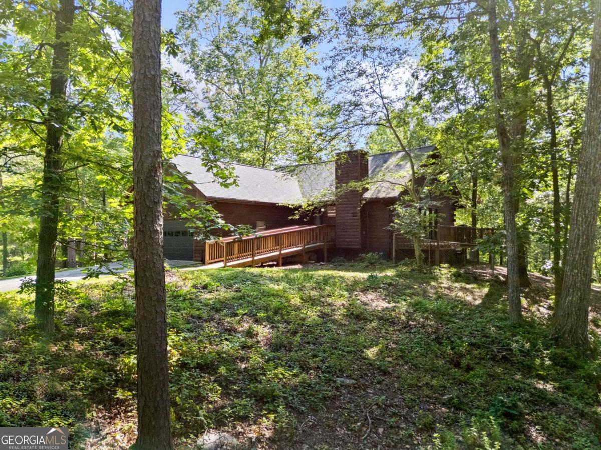 155 W Rock Creek DR