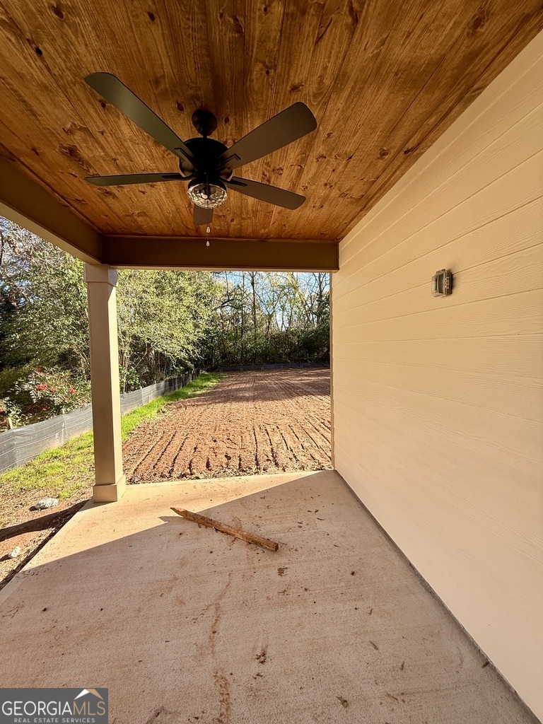 Newnan, Georgia 30263, United States, 4 Bedrooms Bedrooms, ,4 BathroomsBathrooms,Residential,Active,214889