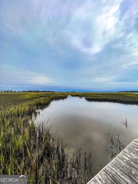 V/L 77 Heron Point LN