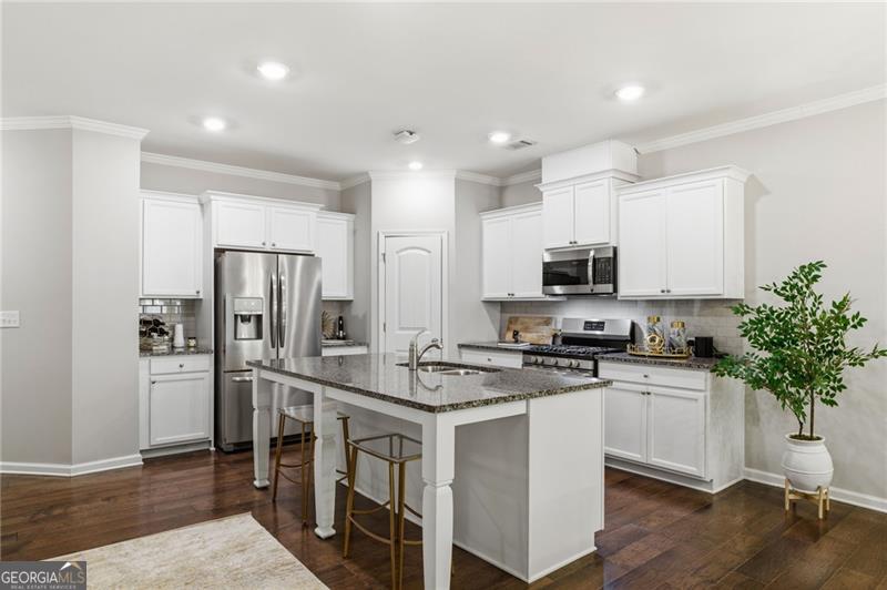 1406 Lanier Vista DR